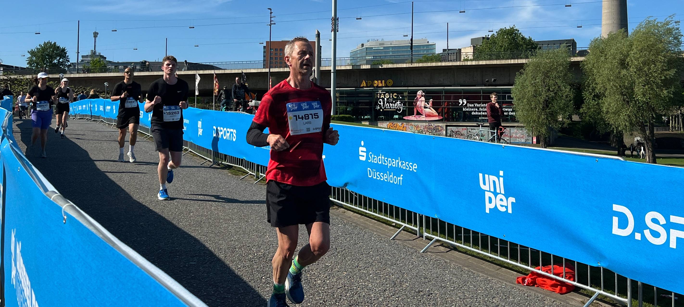 Die letzten Meter des Halbmarathons - hier wurde nochmal ordentlich Gas gegeben.