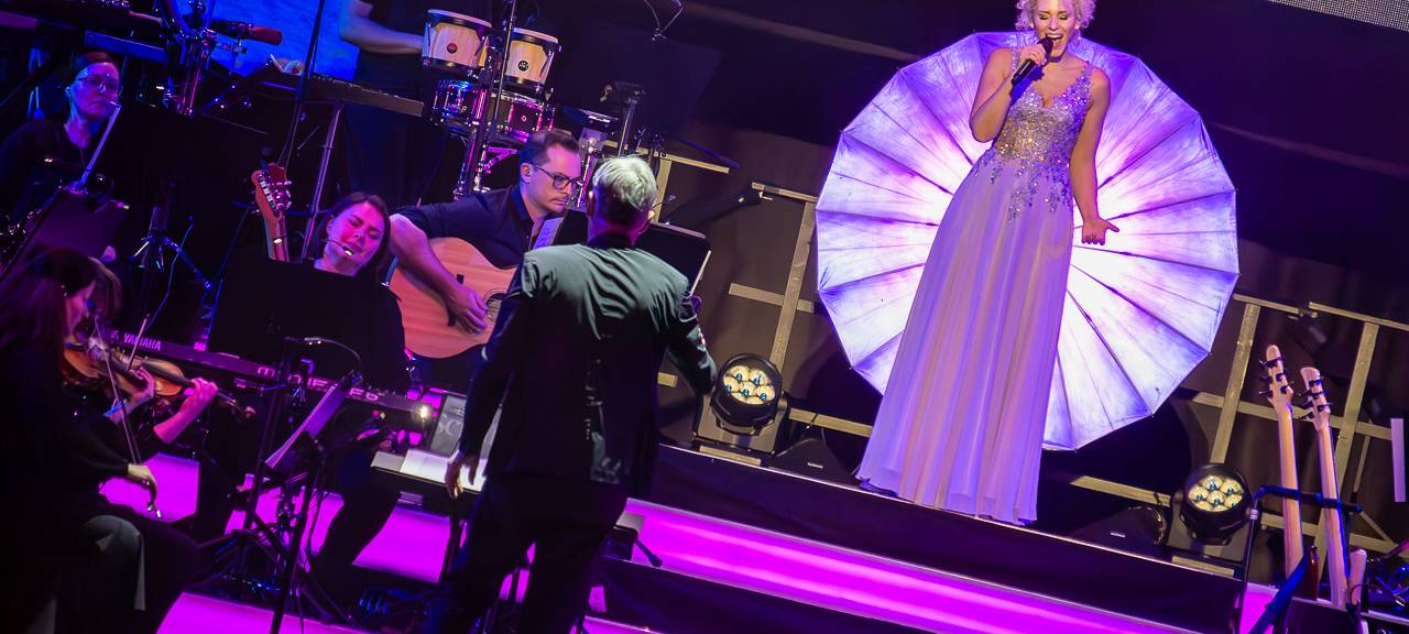 Disney in Concert findet in der Oberhausener Rudolf Weber-ARENA im Mai vor vielen Zuschauern und Fans statt.