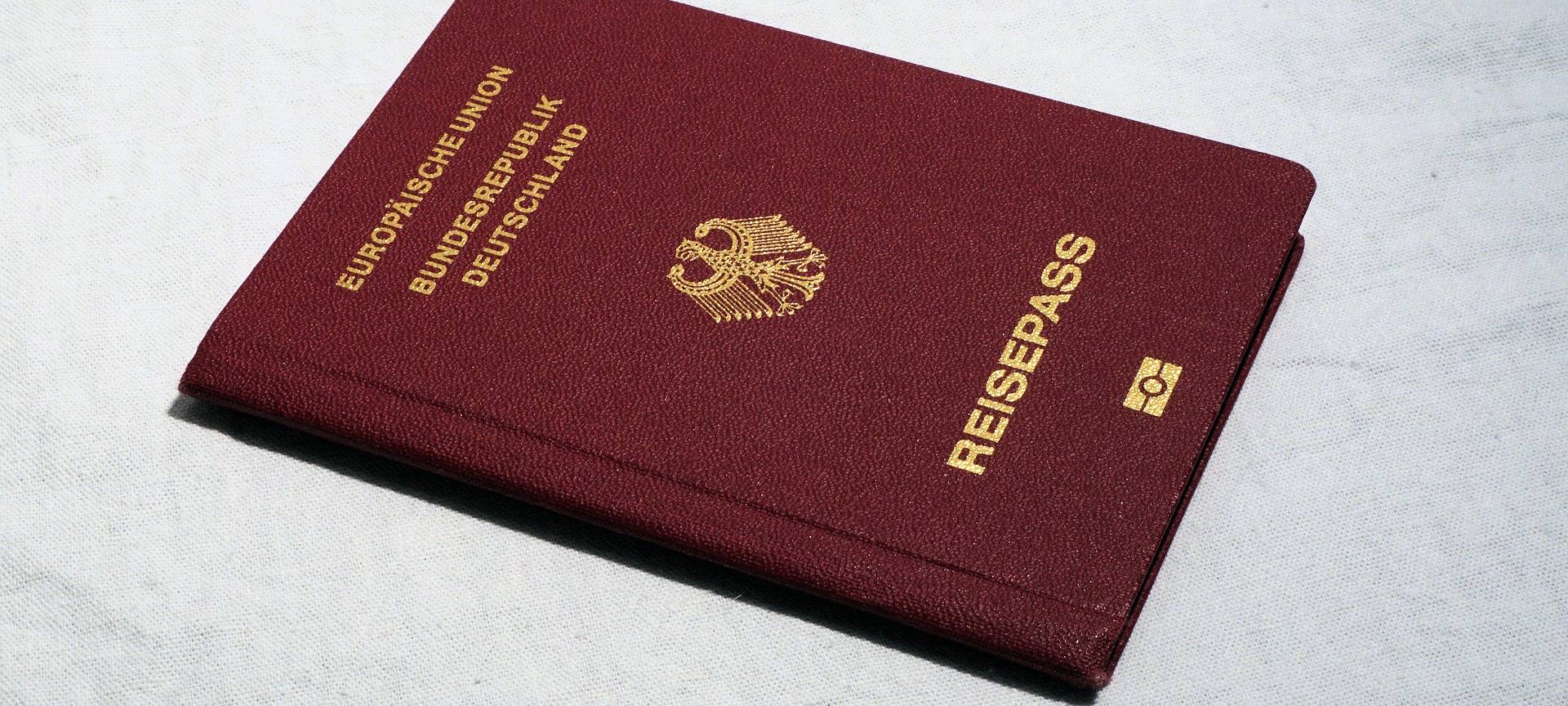 Ansturm auf Reisepässe in Düsseldorf