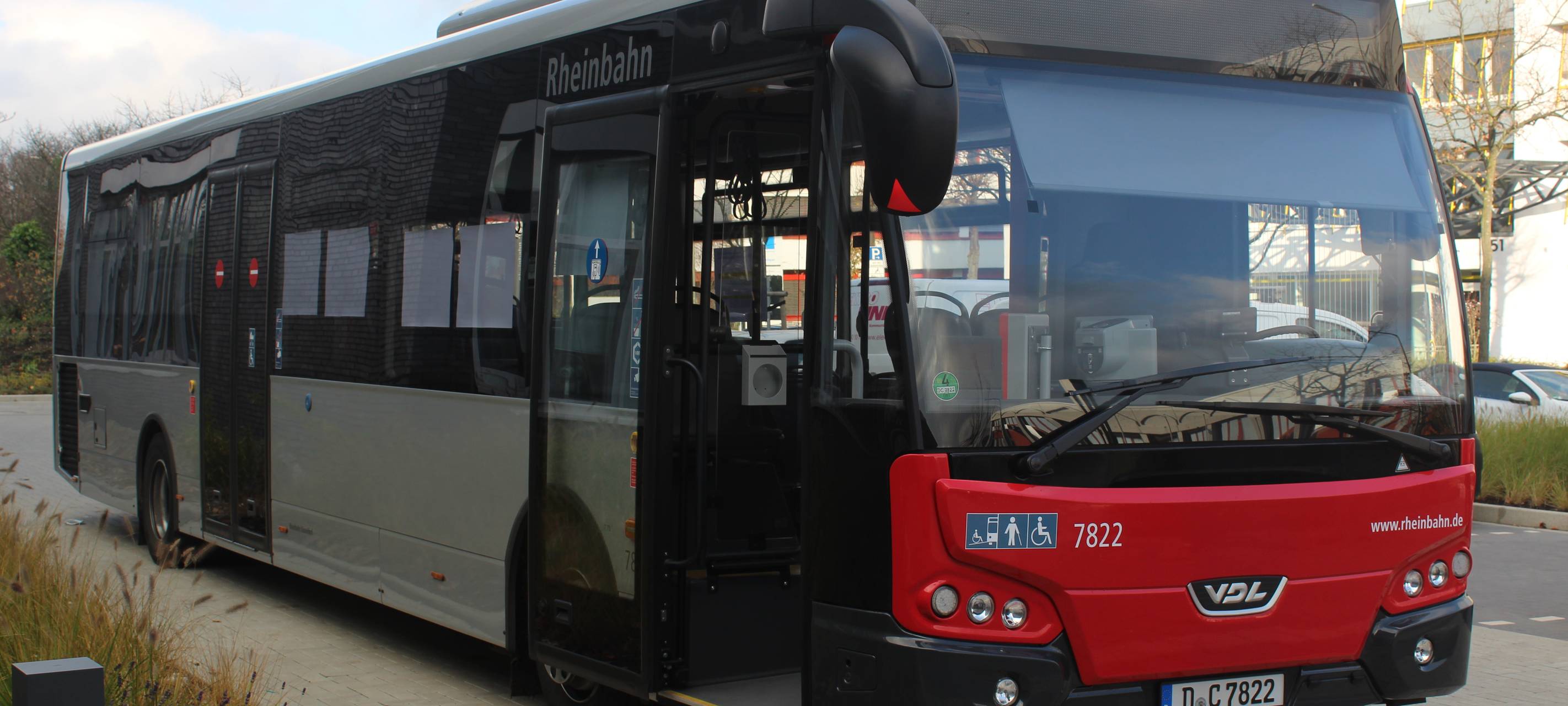 Rheinbahn braucht neue Busfahrer