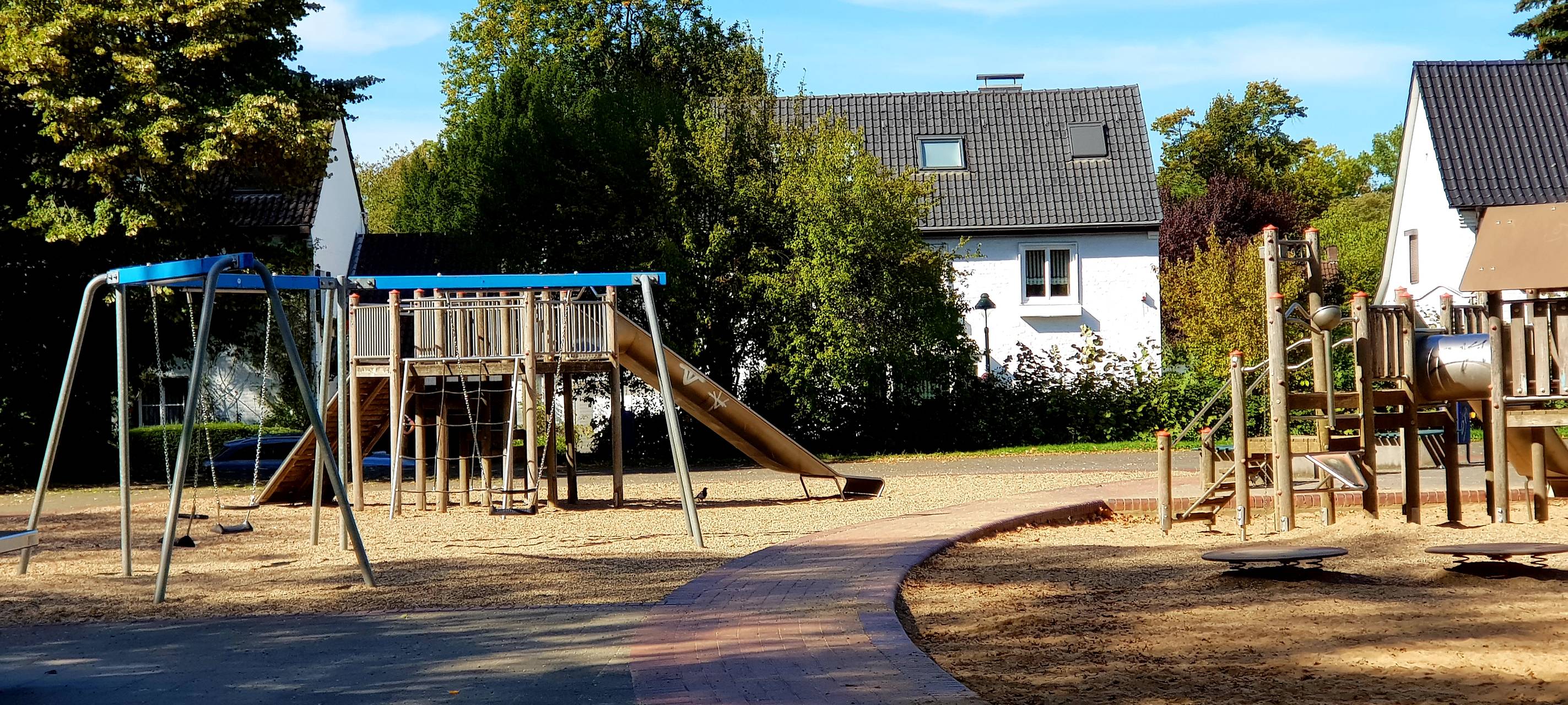 Neuer Spielplatz in Düsseldorf-Düsseltal