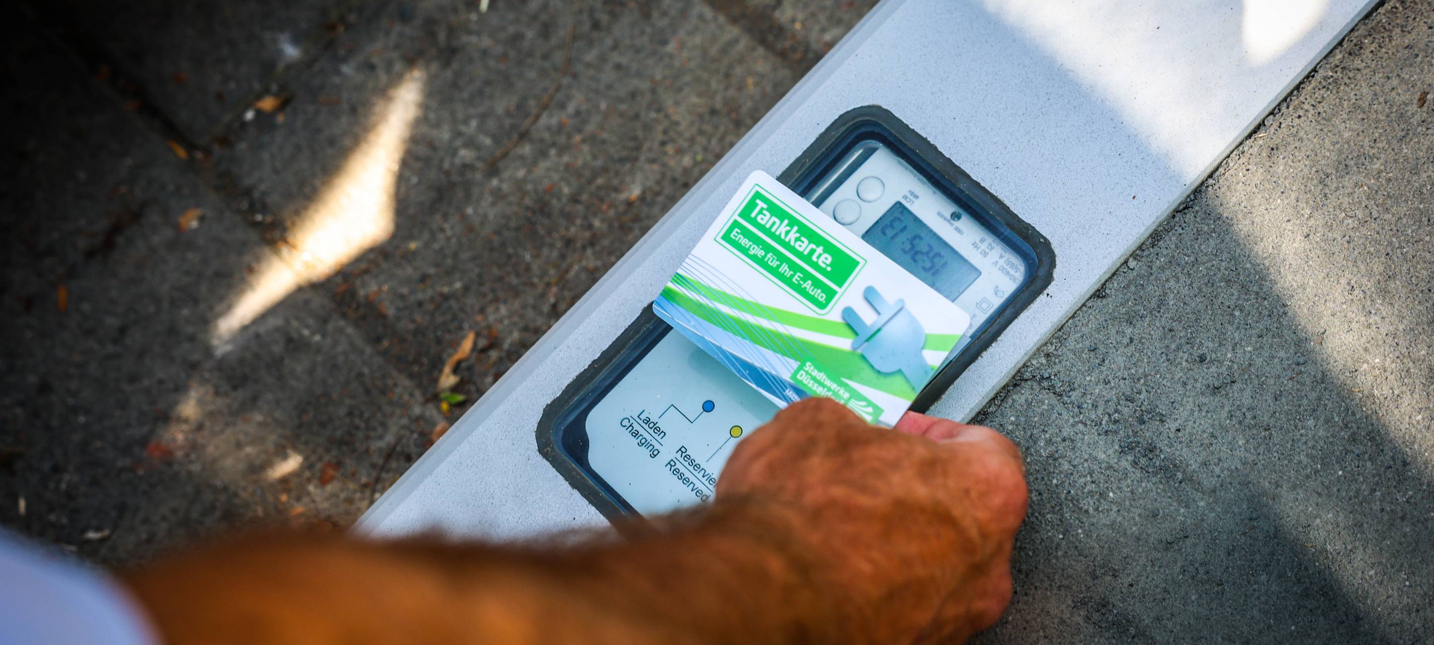 Neue Lademöglichkeiten für E-Mobilität