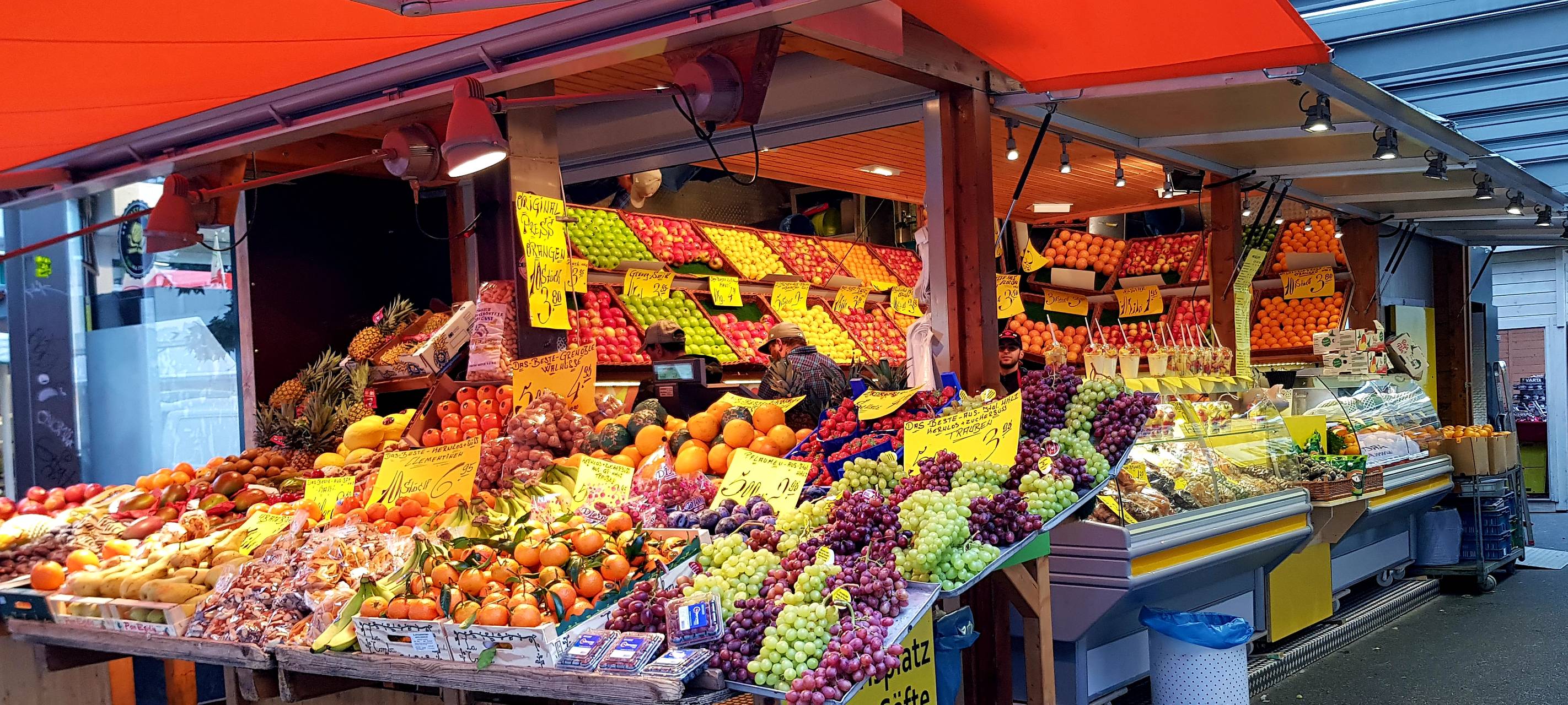Düsseldorfer Carlsplatz: Mehr Corona-Kontrollen geplant