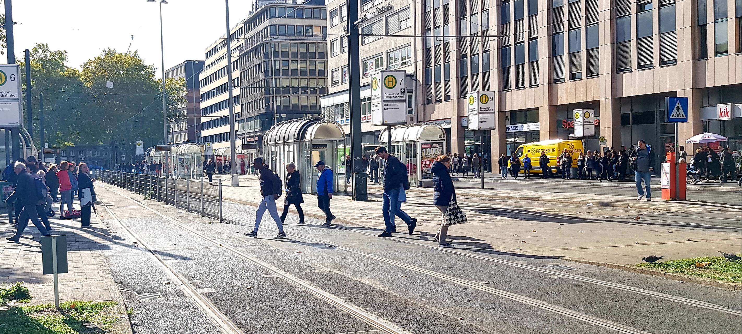Düsseldorfer Bahnhofsvorplatz soll schöner werden
