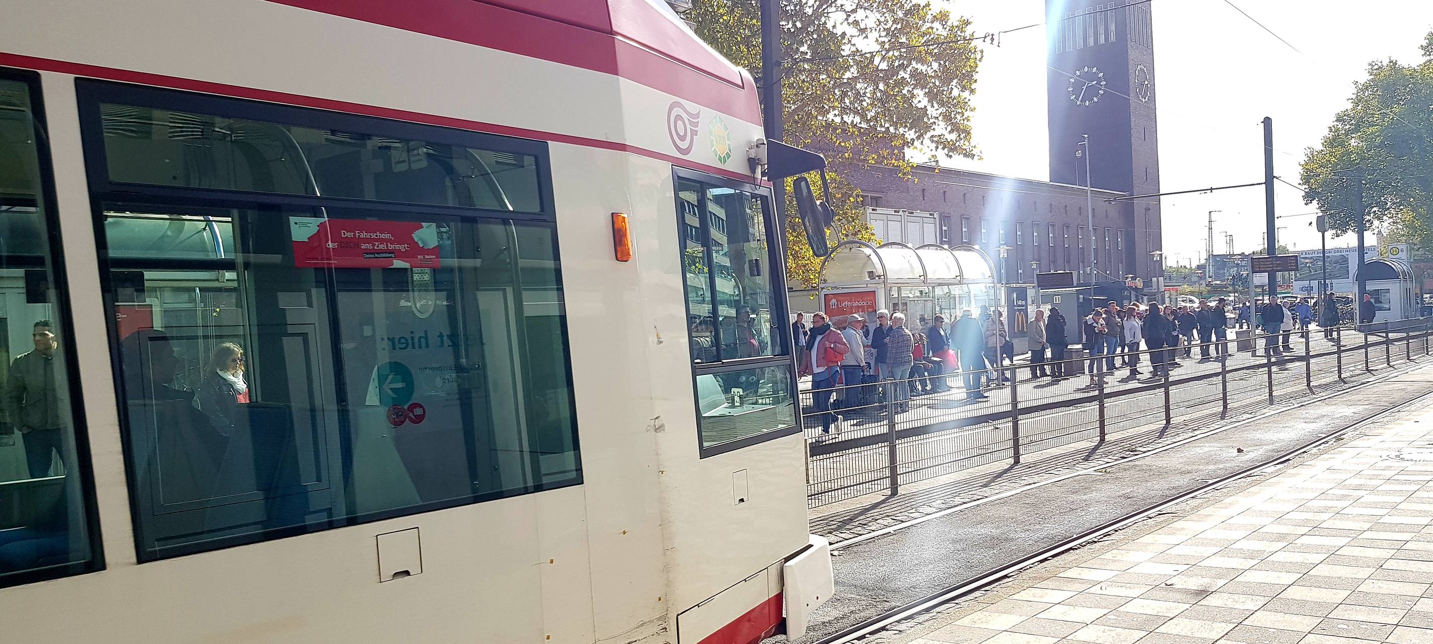 Düsseldorf - Planungen zum Bahnhofsvorplatz