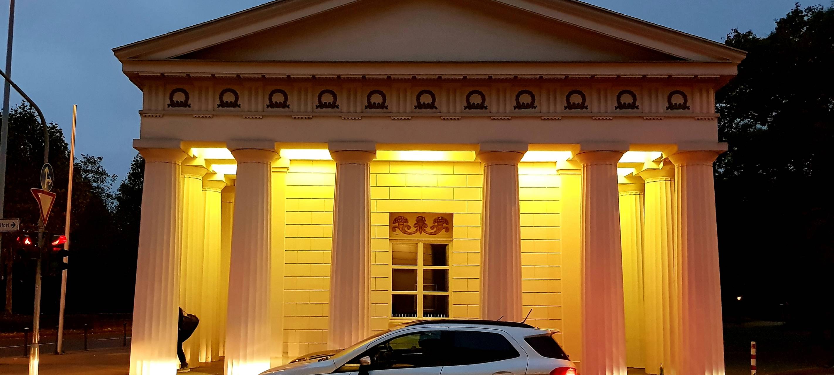 Düsseldorf: Neuer U-Turn am Ratinger Tor für den Busverkehr