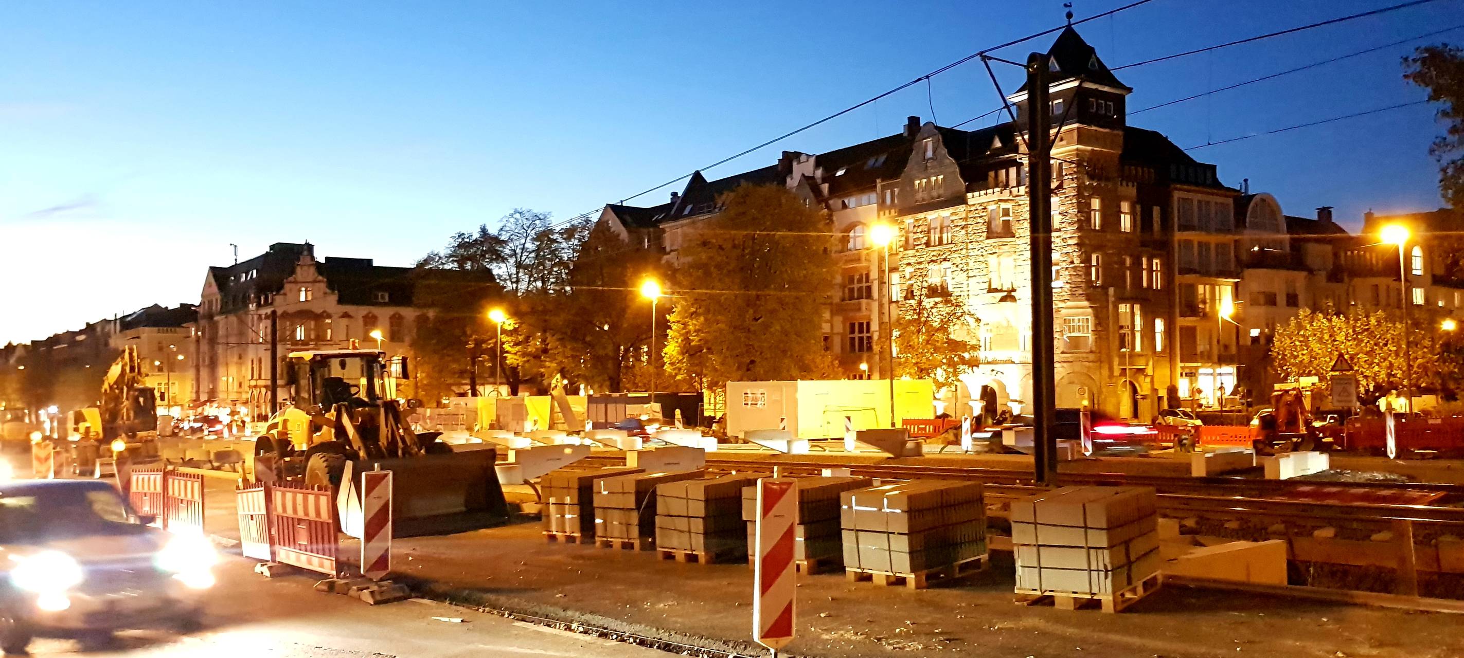 Verkehrschaos in Oberkassel