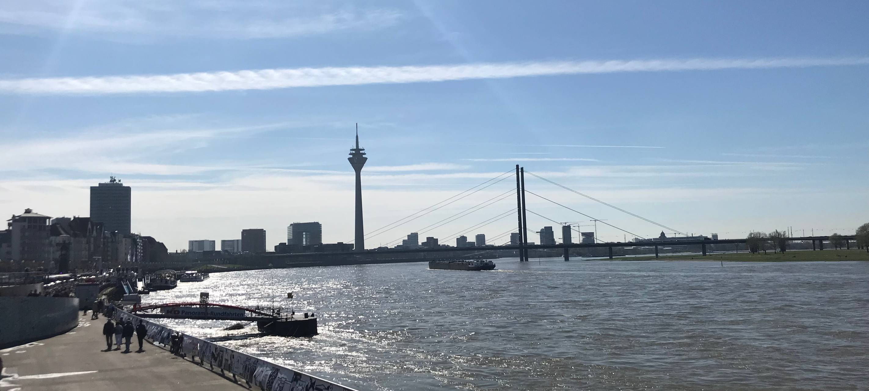 Neuer Toilettenwagen an der Freitreppe