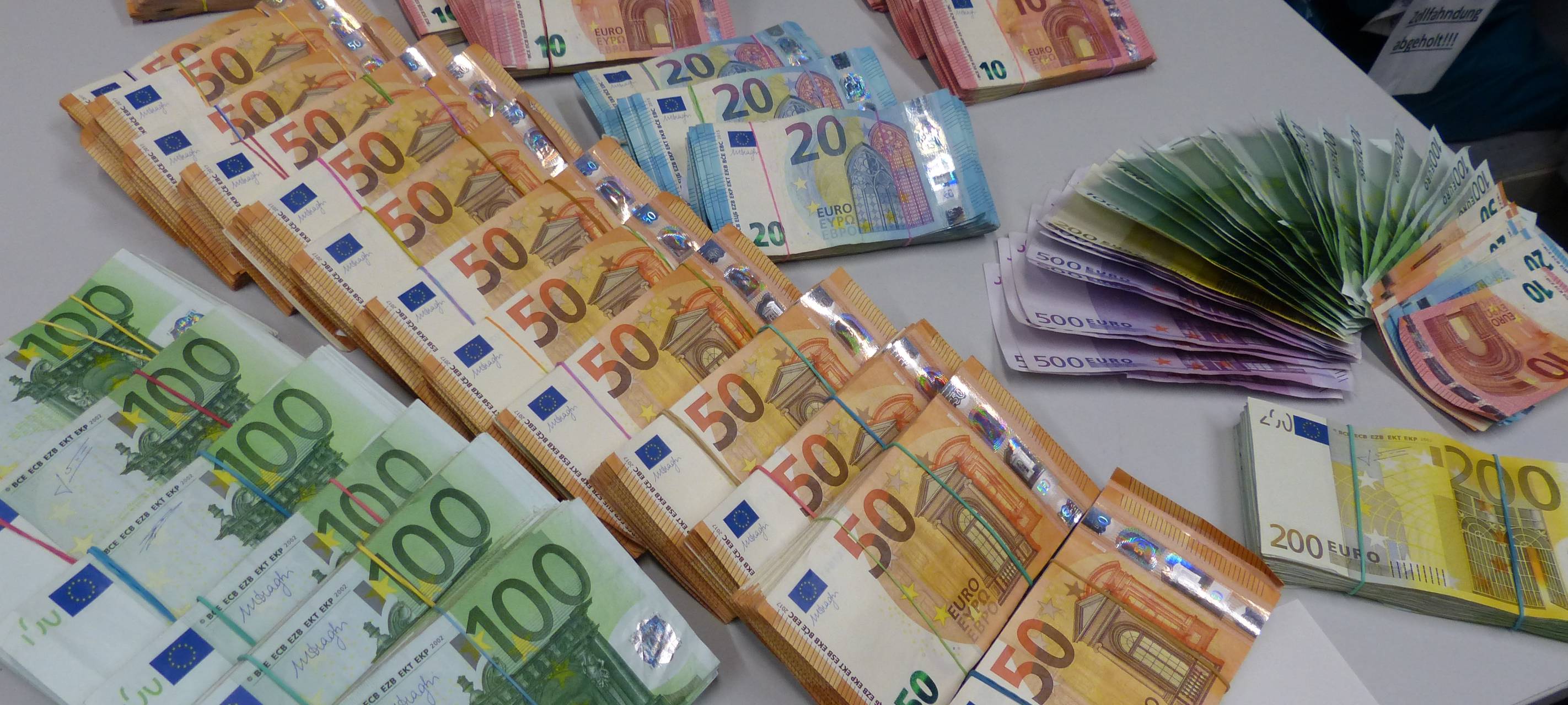 Polizei schnappt Düsseldorfer Drogenbande