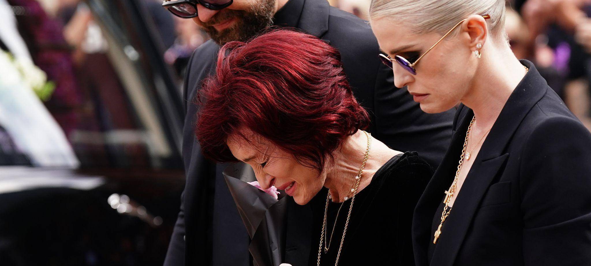 Sharon Osbourne äußert sich zum Tod ihres Mannes Ozzy.