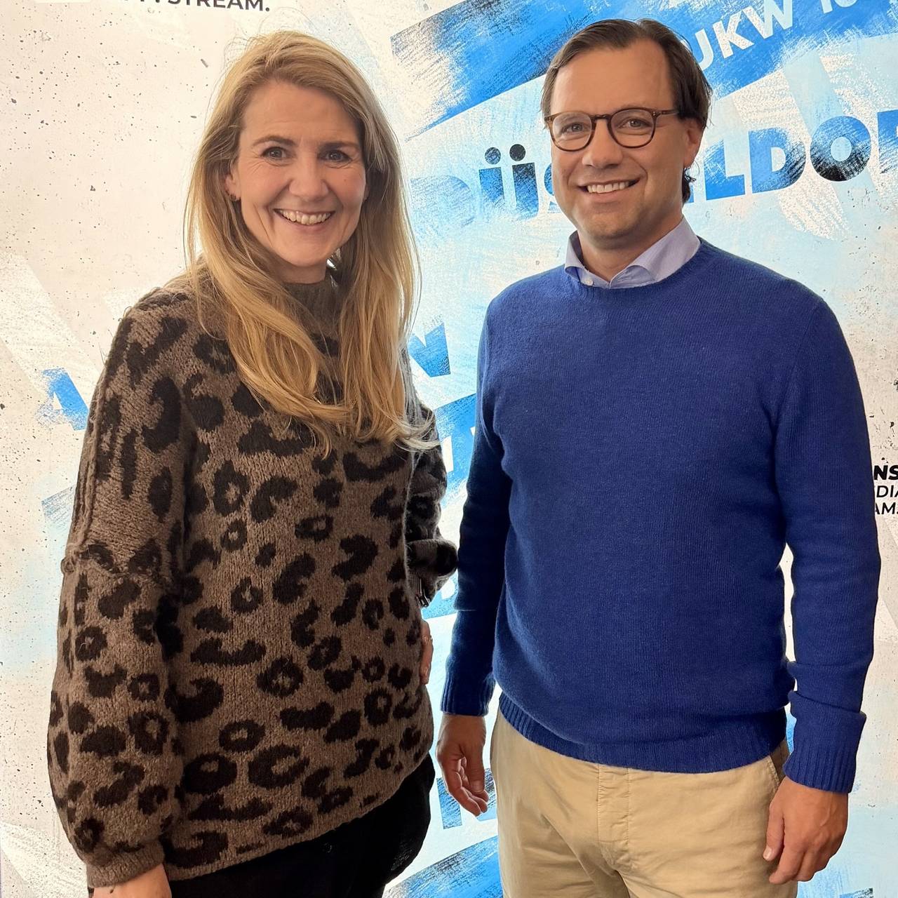 Claudia Monréal, Moderatorin bei Antenne Düsseldorf mit Michael Jungwirth, Vorsitzender der Unternehmerschaft Düsseldorf