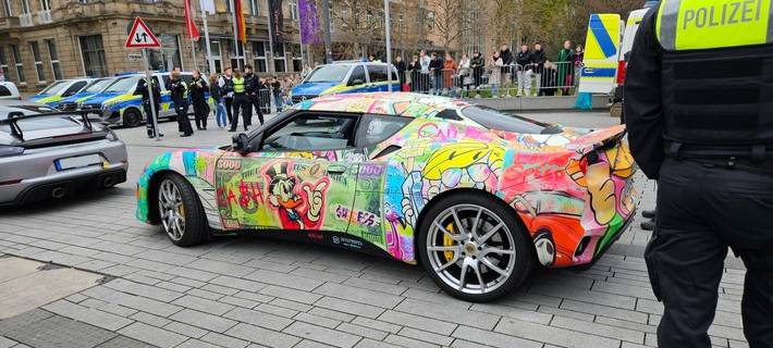 Außergewöhnlicher Sportwagen