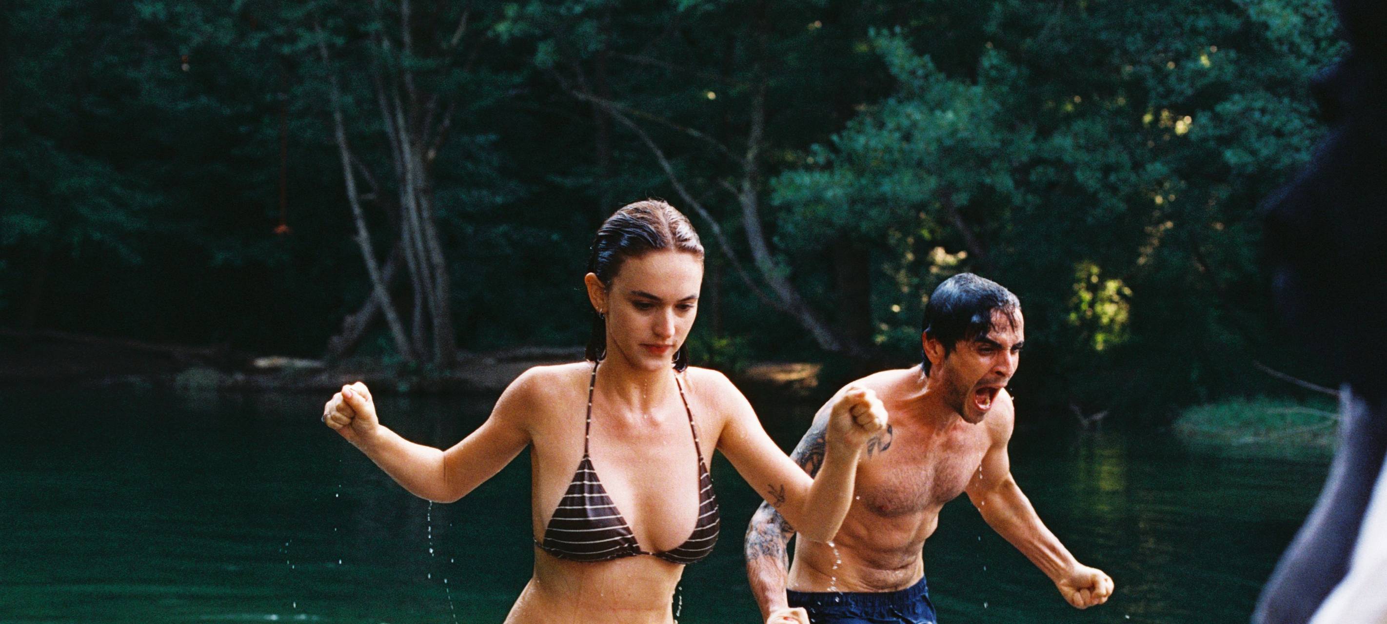 Greta und Will gehen schwimmen.