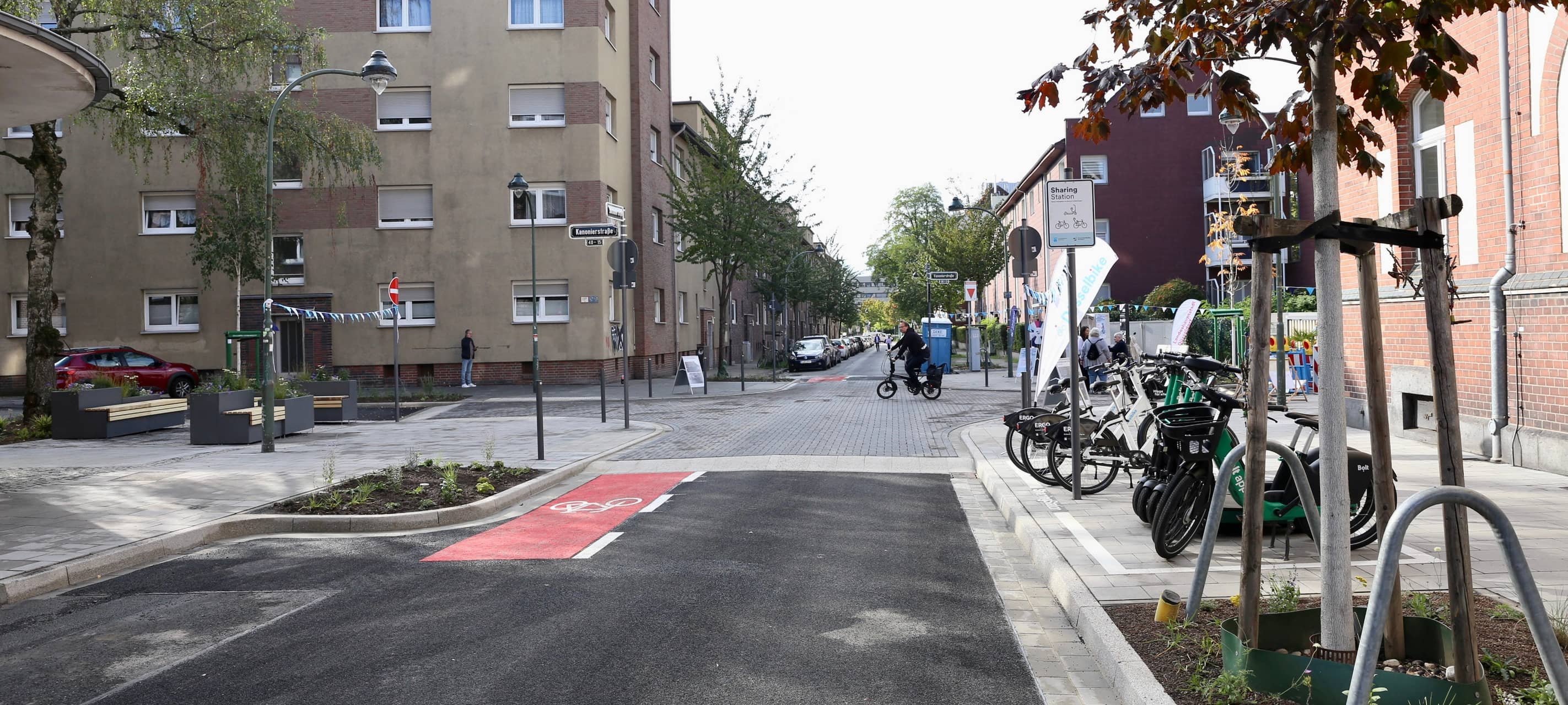 Eindrücke von der neue Mobilitätsstation an der Saarbrücker Straße.
