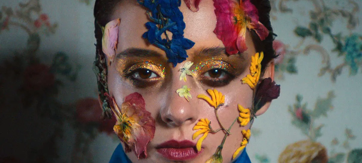 Miu hat übernatürliche Kräfte.